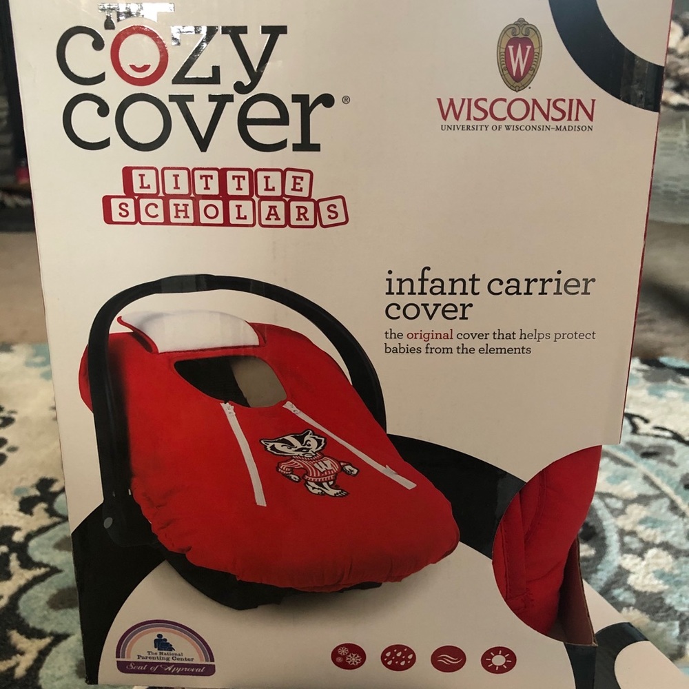 University of Wisconsin baby car seat cover